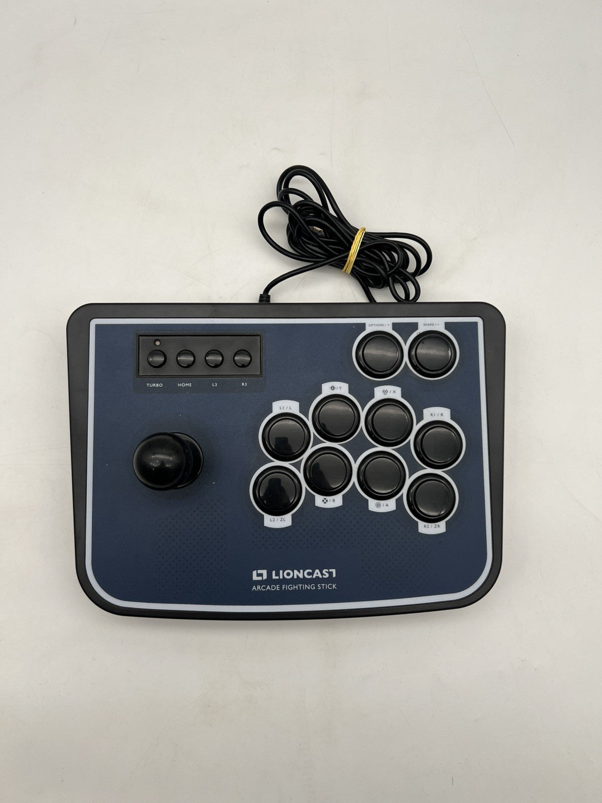 Arcade Fighting Stick - Für Nintendo Switch - PS4 - PS3 - PC - Lioncast - OVP
