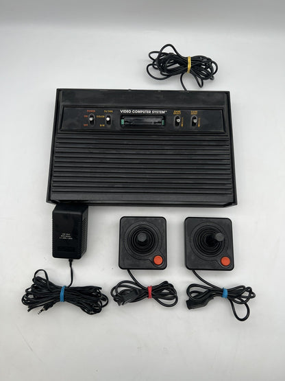 Atari 2600 Video Computer System - PAL - 2 Controller - Schwarz - Konsole