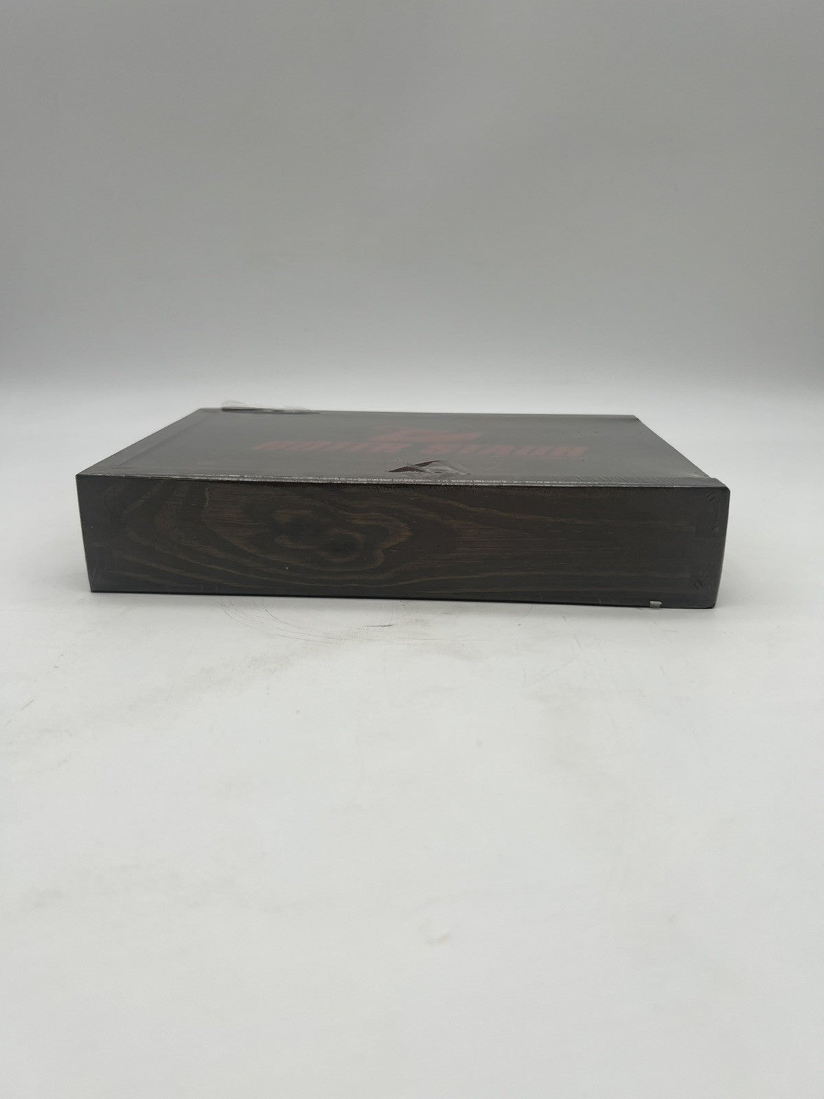 Roter Staub - uncut Limited Collectors Edition - Holzbox - DVD / Blu-ray - Neu