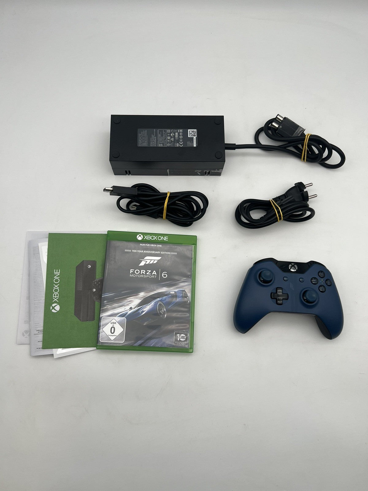 Microsoft Xbox One Forza 6 Limited Edition Konsole - 1TB - Blau - Komplett - OVP