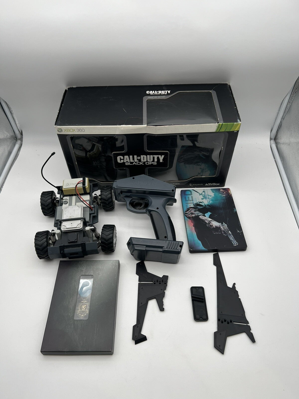 Call of Duty: Black Ops - Prestige Edition - R/C Car - Microsoft Xbox 360 - OVP