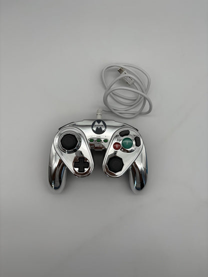 Metal Mario Controller - Chrome - Wired Fight Pad - Nintendo Wii U - OVP
