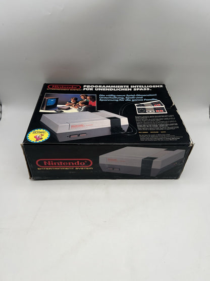Nintendo NES Konsole - OVP - Alle Kabeln + 2 Controller - Original